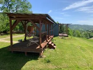 Gwiezdna łąka, domki kontenerowe - Ciężkowice