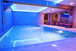 Chalets Chalet familial La Griotte avec piscine : photos des chambres