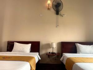 Phòng 2 Giường Đơn Hạng Bình Dân (Budget Twin Room)