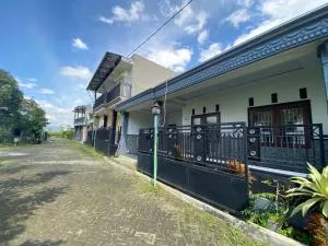 Griya Indah Homestay - Dayu