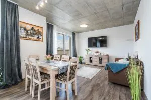 Perla Hradce 401 - Všestary