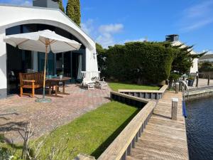 Hus Pompebled - Ubytování bez kategorie ve městě Lemmer