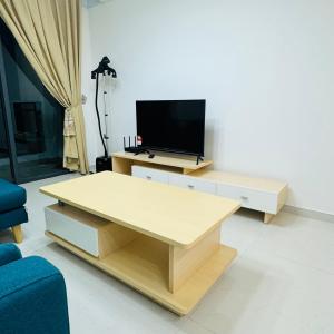 Cozy 2B1R 4pax Condo Forest City 3A-3201
