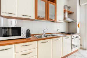 GuestHost - Florence Quiet and Cozy Apartment with Balcony