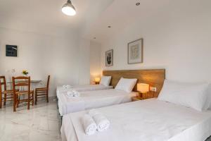 Fysalidas Coastal Gem 4 - Steps Away from the Sea