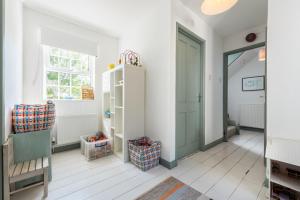 Four-Bedroom Holiday Home room in The Rosevine
