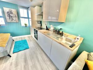 Cozy Apartment in Bournemouth Town Centre - Fast WiFi - Smart TV - Walk to Town Centre and Beach