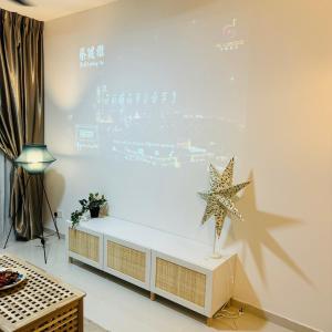Cozy 2B1R 6pax Condo Forest City 3A-1602