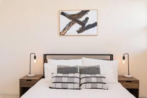 Character and Charm 3BR home with free wine