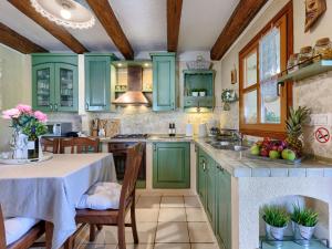 Holiday Home Valy by Interhome