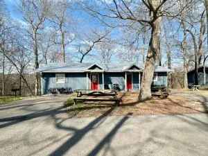 Cottage 14- Lees Ford Marina - Burnside