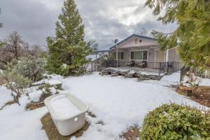 Royal Arches Cottages