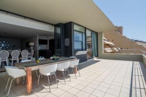 Luxury Beachfront Apartment - 30 Degrees Umdloti
