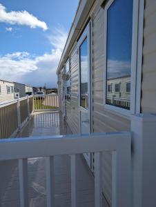 Caravan Sleeps 6 With Game Console