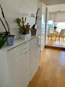 Appartements PANORAMIC MONACO VIEW, BnbRickeys : photos des chambres