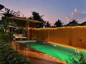 LỌ LEM CINDERELLA HOMESTAY - 永隆