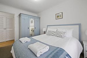 Serenity - Short Drive to CBD, Firepit