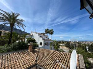 Adosado en urbanización con piscina y magnificas vistas a Denia