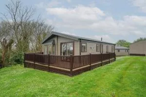 Lodge 63 at Riviera Bay Coastal Retreat - Brixham