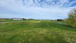 EL-EM APARTMENTS-В-301