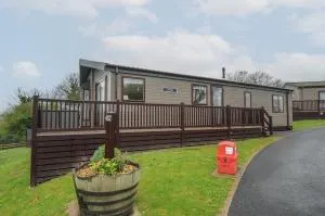 Lodge 58 at Riviera Bay Coastal Retreat - Brixham