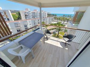 SALOU apartamento con vistas al mar,CENTRO Wifi