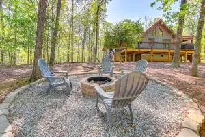 Ellijay Mountain Cabin with Hot Tub and Spacious Deck - Kiker