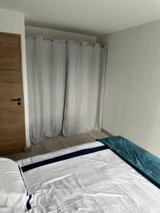 Appart 4 pers plage vue mer