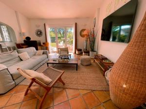 Villas Villa provencale Golfe St Tropez climatisee piscine chauffee, Spa, billard, Wifi haut debit pro : photos des chambres