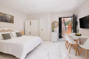 Corfu Town Luxury Studios -D