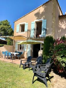Appartements Les Maisons de Pont Royal en Provence - maeva Home - Maison climatisee pour 8 Personnes avec jardin privatif et terrasse MAE-2283 : photos des chambres
