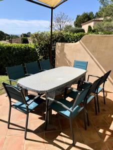 Appartements Les Maisons de Pont Royal en Provence - maeva Home - Maison climatisee pour 8 Personnes avec jardin privatif et terrasse MAE-2283 : photos des chambres