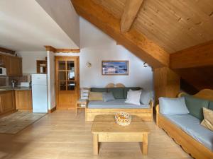 Ski in & out spacious apartment, Sauna-Gym-Piscine