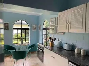 Cottage in a beautiful South African garden - Brooklyn