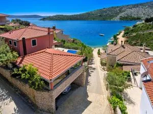 Beachfront Vila Angelina - 大德尔韦尼克