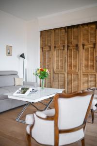 B&B / Chambres d'hotes La Fabrique a Poupees - Chambres de charme au coeur de Menton : photos des chambres