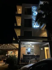 Hotel Utopia - 卡萨米尔