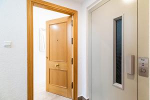 Wekey Homes Granada, Elvira Suites Centro