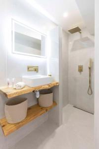 Studio à 200m de la plage de Tahiti beach et à proximité du centre de St Tropez