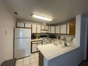 Perfect Brownspoint Getaway-2 - Spanaway