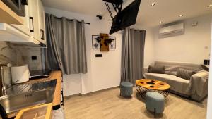 MM little maisonette Corfu