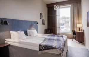 Standard Twin Room room in Clarion Collection Hotel Tapetfabriken