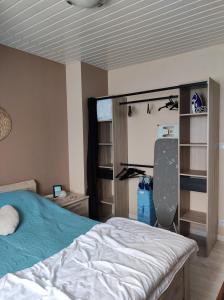 Maisons de vacances CHEZ ISA - Maison a 2 km de la plage de Le Portel 62 : photos des chambres