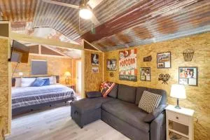 Higden Studio with Private Deck Less Than 1 Mi to Lake! - Clinton