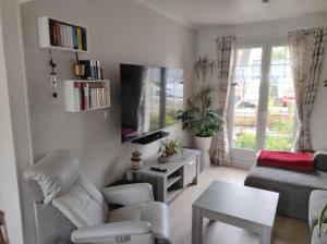Maisons de vacances CHEZ ISA - Maison a 2 km de la plage de Le Portel 62 : photos des chambres