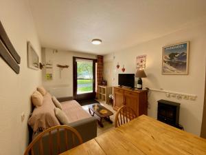 Charmant Logement de plein pied avec piscine 2*