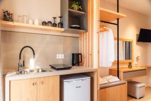 Melador beachfront studios