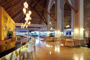 Grand Palladium White Sand Resort & Spa -Inclusive