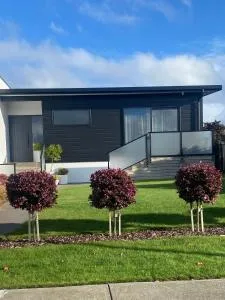 Views on Victory - Waitahanui