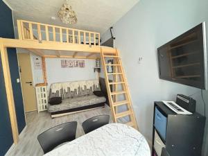 Appartements Studio Centre-ville, 100m Plage, Confort et Praticite - FR-1-197-378 : photos des chambres